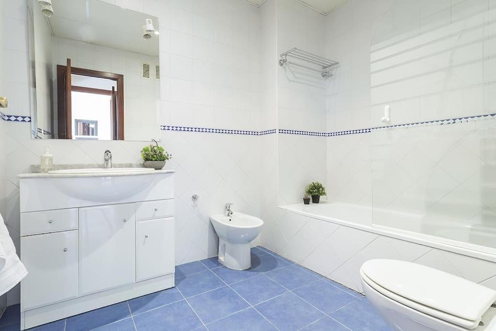 Apartamento El Mirador, Recepcion 24 H, Piscina, Wifi Y Parking Interior Bormujos Kültér fotó