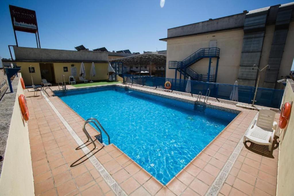Apartamento El Mirador, Recepcion 24 H, Piscina, Wifi Y Parking Interior Bormujos Kültér fotó